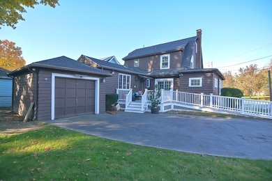 151 Playstead Rd, Medford, MA 02155 - photo 3