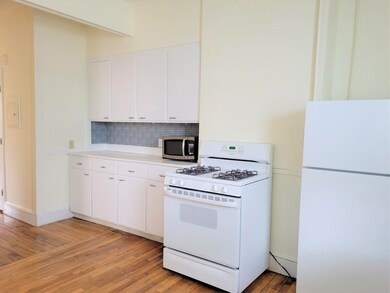 4 Sherman St unit 1, Cambridge, MA 02138 - photo 3