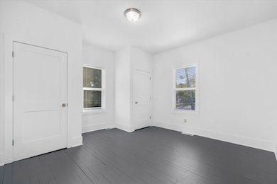 304 W Park St, Dalton, GA 30720 - photo 3