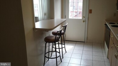 983 Regina Dr, Halethorpe, MD 21227 - photo 5