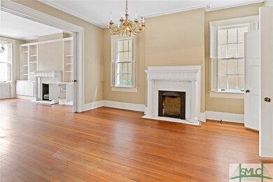 9 E Gordon St unit Parlor, Savannah, GA 31401 - photo 5
