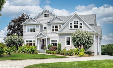 1040 Buttonwoods Ave, Warwick, RI 02886 - photo 5