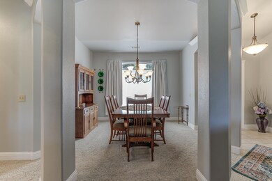 3510 Elizabeth Way, Redding, CA 96001 - photo 4