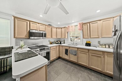 170 Colorado St, Mattapan, MA 02126 - photo 2