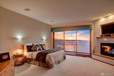 9233 Olympic View Dr, Edmonds, WA 98020 - photo 5