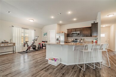 1063 Jessica Leigh St, Elkins, AR 72727 - photo 7