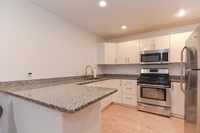 89 Broad St unit 1, Lynn, MA 01902 - photo 4