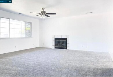 644 Chicago Ave, Stockton, CA 95206 - photo 4