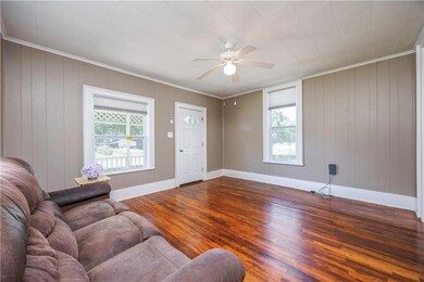 330 N 13th St, Fredonia, KS 66736 - photo 7