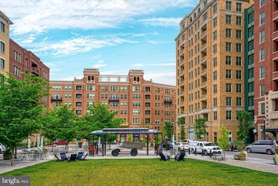 3336 Jones Bridge Ct, Chevy Chase, MD 20815 - photo 4