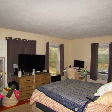 102 Vernon St unit 2, Northampton, MA 01060 - photo 6