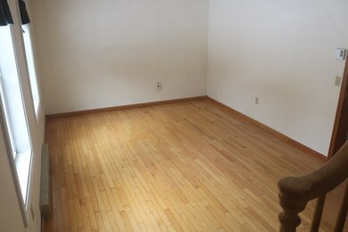 670 Old Petersham Rd, Barre, MA 01005 - photo 4