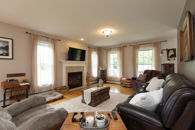 16 Appleridge Dr, Biddeford, ME 04005 - photo 5