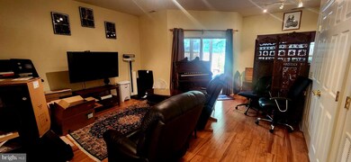 2505 Running Wolf Trail, Odenton, MD 21113 - photo 4