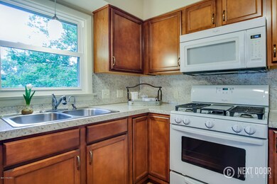 1471 Knapp St NE, Grand Rapids, MI 49505 - photo 2