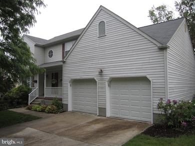 425 Applegate Ct, Linthicum Heights, MD 21090 - photo 3