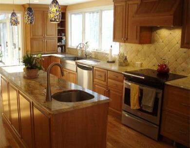 1 Crestview Dr, Southborough, MA 01772 - photo 4