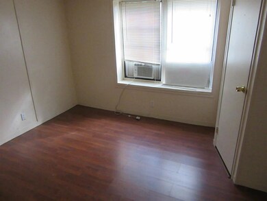 809 Mesquite St, Alvin, TX 77511 - photo 5