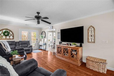 108 Kathleen Ct, King, NC 27021 - photo 6