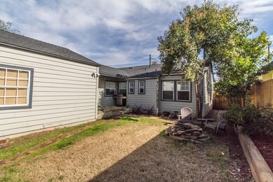 2236 California St, Redding, CA 96001 - photo 3