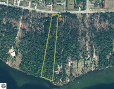 VL Briar Ln unit 4, Forest Home Township, MI 49615 - photo 4