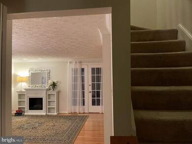 9664 Glendower Ct, Laurel, MD 20723 - photo 4