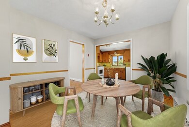 19 Essex St, Ludlow, MA 01056 - photo 4