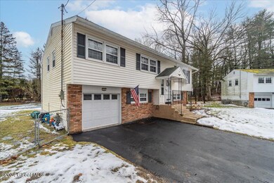 06-5 Cedar Ct-6