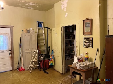 14394 Highway 90 Alternate, Gonzales, TX 78629 - photo 6