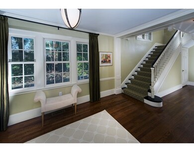 28 Glenoe Rd, Chestnut Hill, MA 02467 - photo 3
