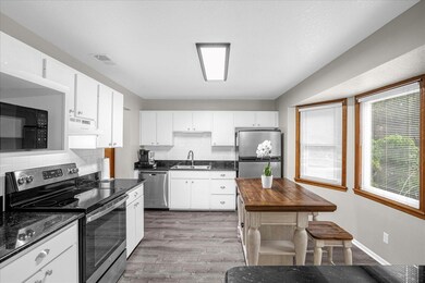 10-4250 Sugar Maple Ct (27)