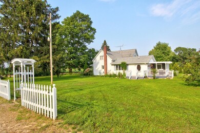 15211 Kimball Rd Trufant MI-large-003-02