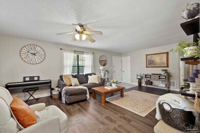 8506 Eight Mile Creek Rd, Pensacola, FL 32526 - photo 7