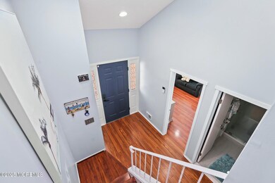 3 Baytree Cir