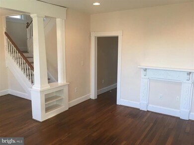 208 W 3rd Ave, Ranson, WV 25438 - photo 4