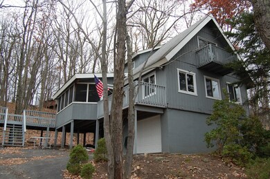 132 Lookout Dr, Hawley, PA 18428 - photo 2