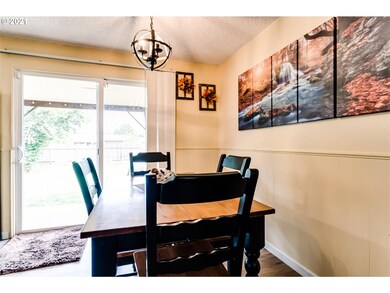 144 V St, Springfield, OR 97477 - photo 3