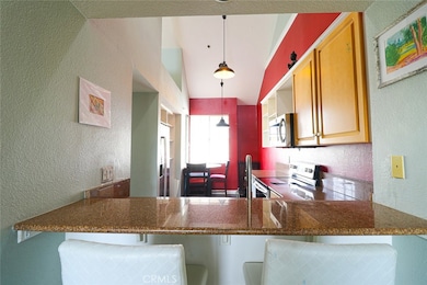 20331 Bluffside Cir unit 417, Huntington Beach, CA 92646 - photo 4