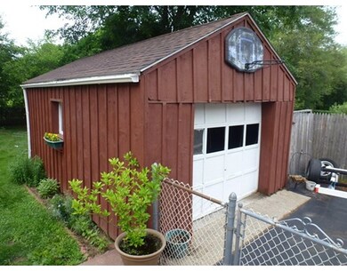 840 North St, Feeding Hills, MA 01030 - photo 2