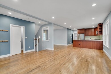 51 Eliot St unit 1, Chestnut Hill, MA 02467 - photo 4