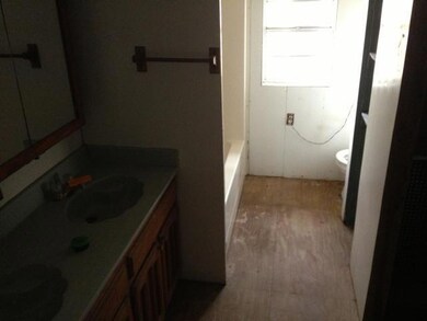 Master Bath/Spa.