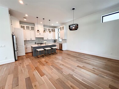 1735a Moritz Dr unit A, Houston, TX 77055 - photo 7