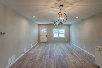 112 N Vine St, Freeburg, IL 62243 - photo 7