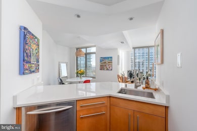 The Vue, Baltimore, MD 21202 - photo 6