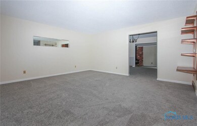 858 Maple Ln, Waterville, OH 43566 - photo 5