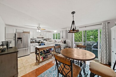 560 Bedford St unit E5, Abington, MA 02351 - photo 2