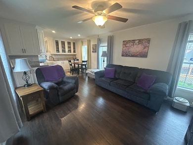 206 Sherwood Glen, Somersworth, NH 03878 - photo 4