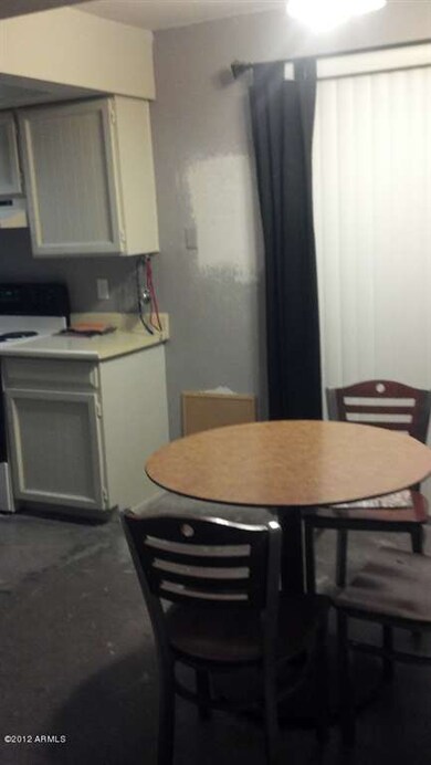 Eat In Area