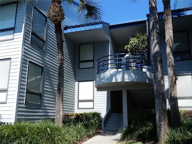 910 Pinellas Bayway S unit 103, Saint Petersburg, FL 33715 - photo 6