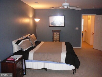 11402 Wytheville Ct, Fredericksburg, VA 22407 - photo 7